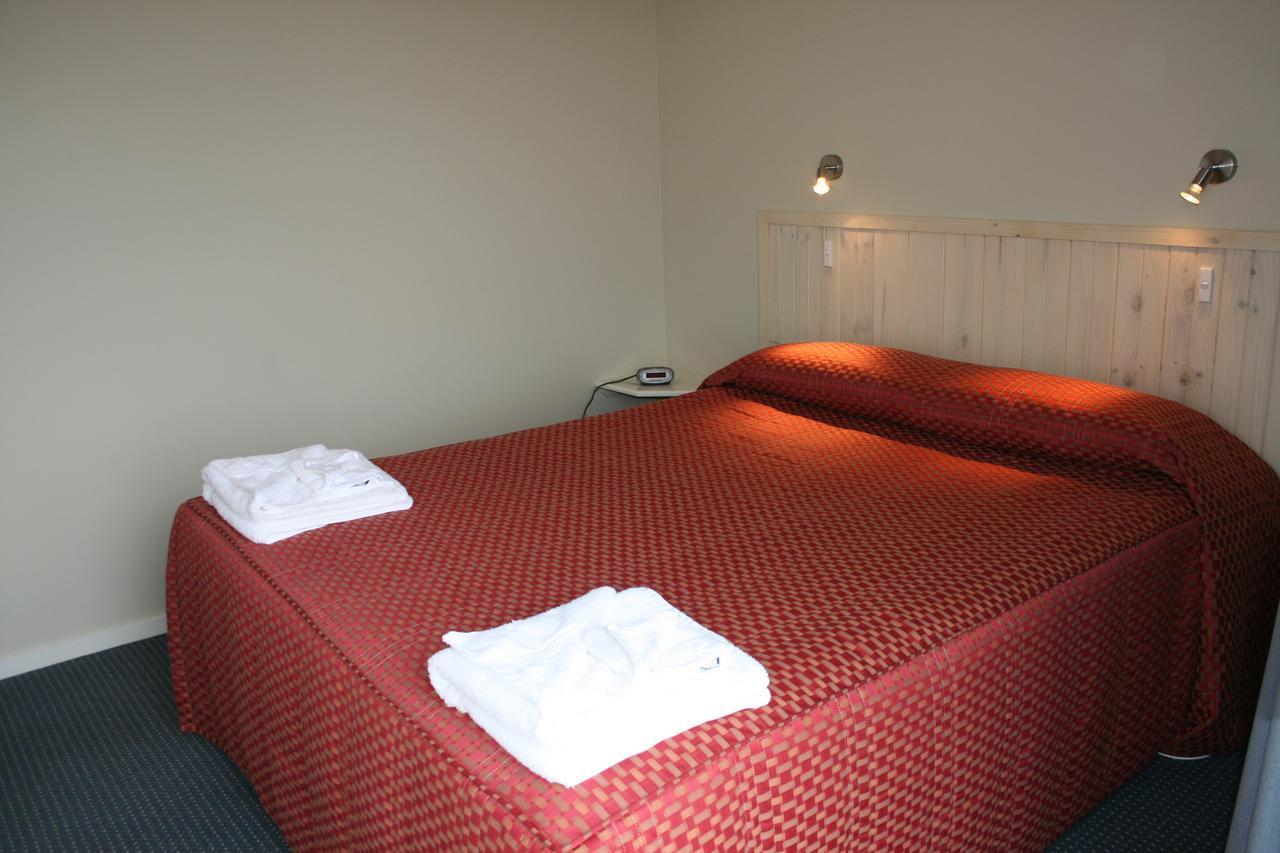 Scamander Tourist Park Hotel Exterior photo